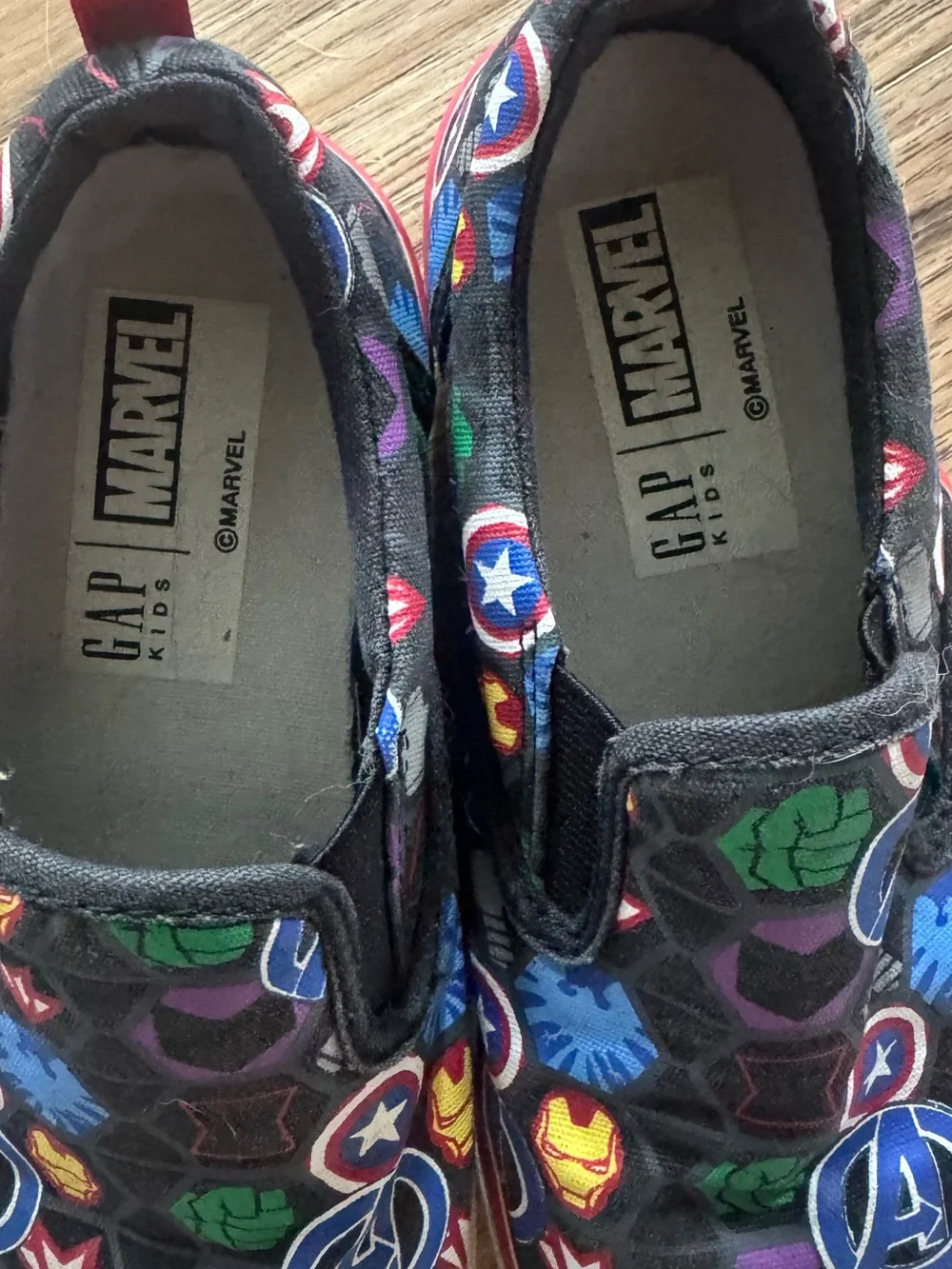 Gap Marvel Avengers Slip On Sneakers - Kids size 1 Y